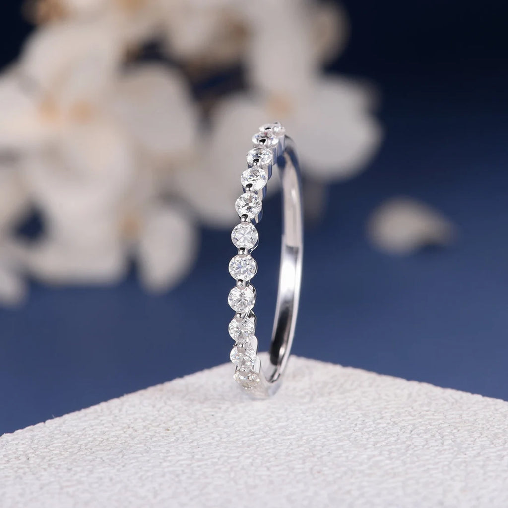 Unique Women Moissanite Wedding Band